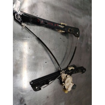 Recambio de elevalunas delantero izquierdo para bmw 1 (e81) 118 d referencia OEM IAM 7067796S  7138466E
