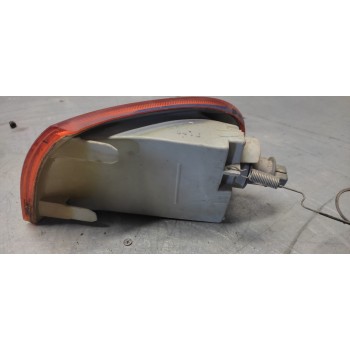 Recambio de piloto delantero derecho para fiat punto berl. (176) 55 s referencia OEM IAM NARANJA  