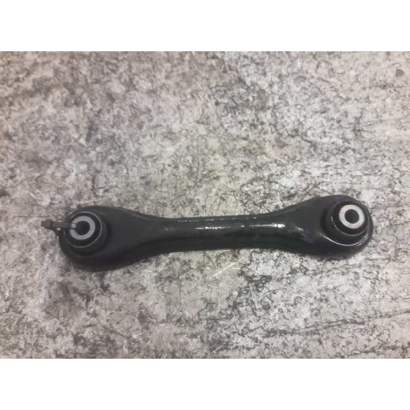 Recambio de brazo suspension inferior trasero derecho para volvo c30 d5 r-design referencia OEM IAM K7LRA - Azul 2