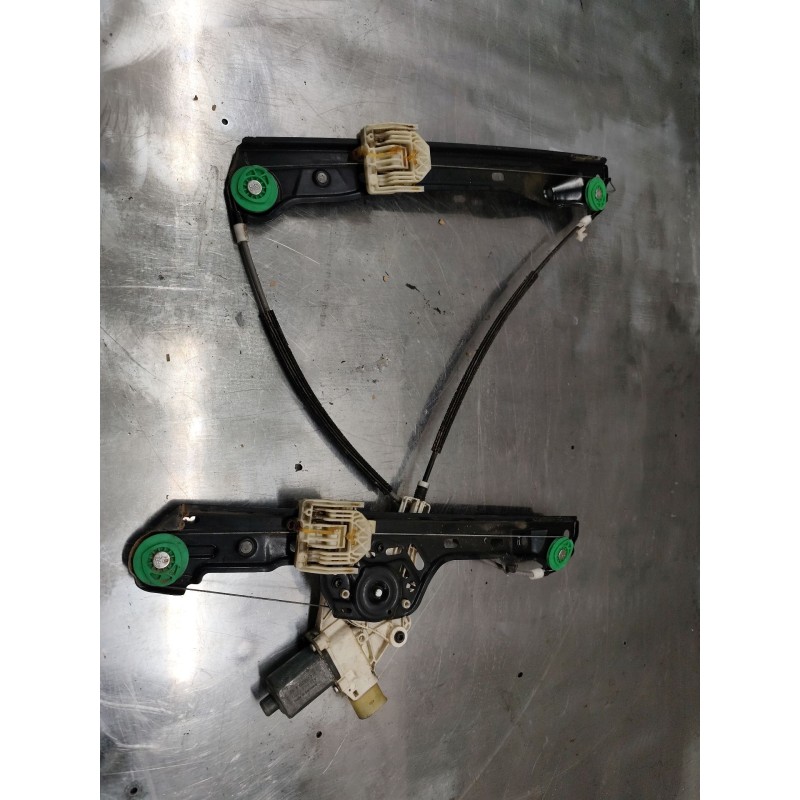 Recambio de elevalunas delantero izquierdo para bmw 1 (e81) 118 d referencia OEM IAM 7067796S  7138466E - Negro 2