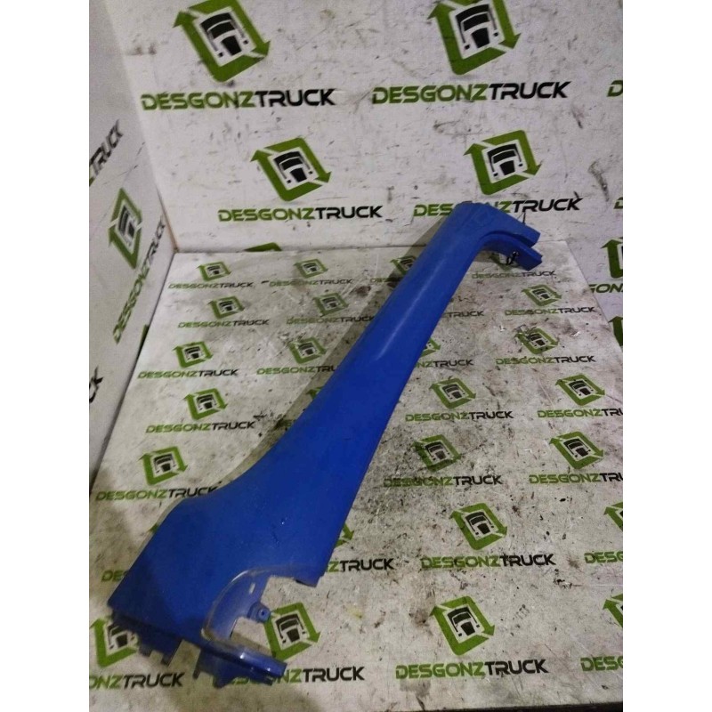 Recambio de moldura luna delantera para man tgx 18.xxx 12.4 diesel referencia OEM IAM IZQUIERDA  