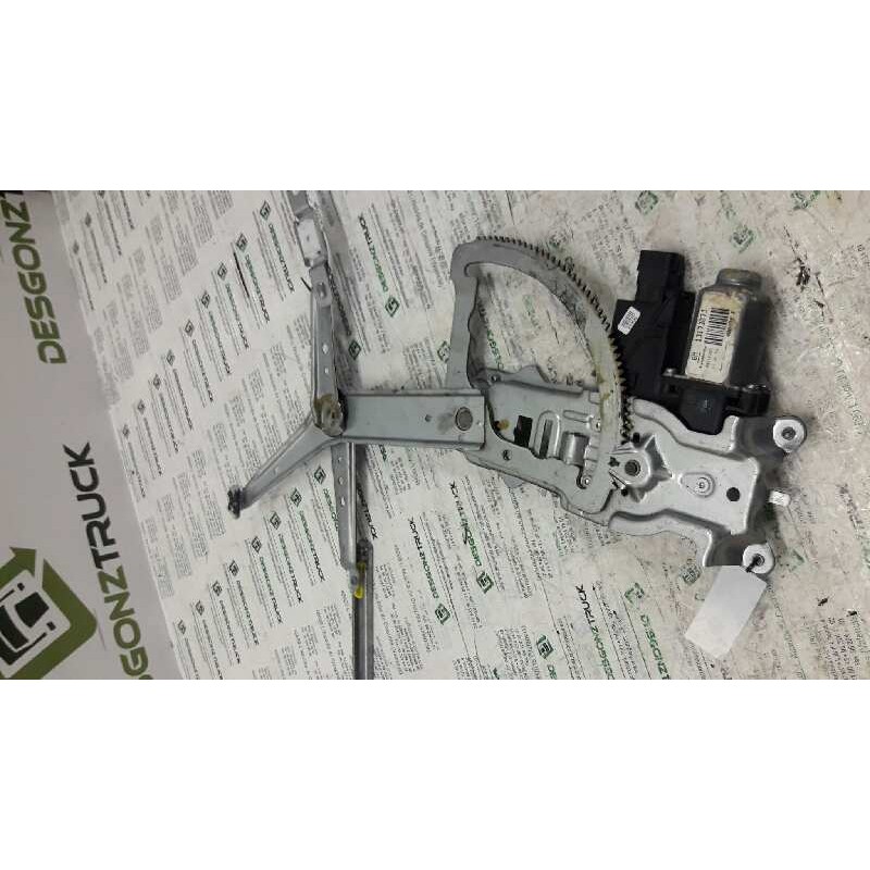 Recambio de elevalunas delantero izquierdo para opel corsa c club referencia OEM IAM 13173073 ELECTRICO 2