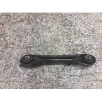 Recambio de brazo suspension inferior trasero izquierdo para volvo c30 d5 r-design referencia OEM IAM K7LRA  