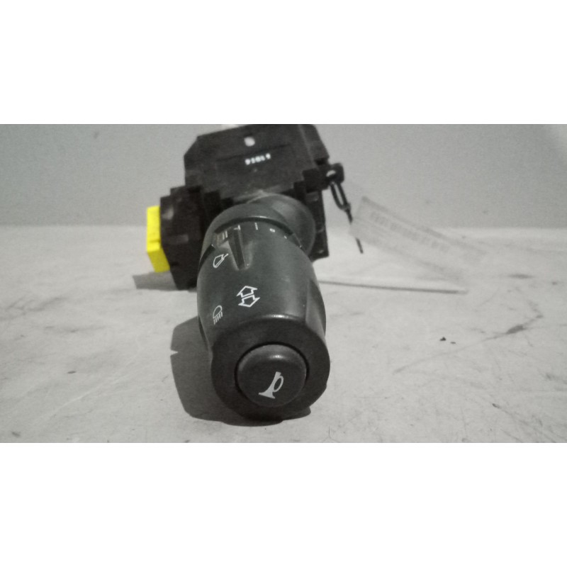 Recambio de mando limpia para renault serie t 12.8 diesel referencia OEM IAM 23517978  MANDO INTERMITENTES - Blanco 2
