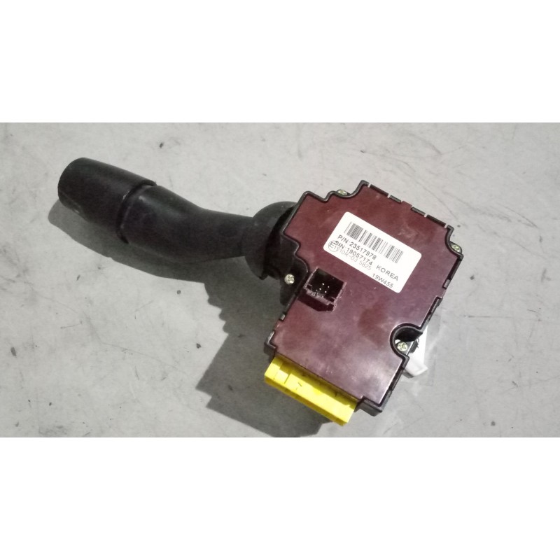 Recambio de mando limpia para renault serie t 12.8 diesel referencia OEM IAM 23517978  MANDO INTERMITENTES - Blanco 3
