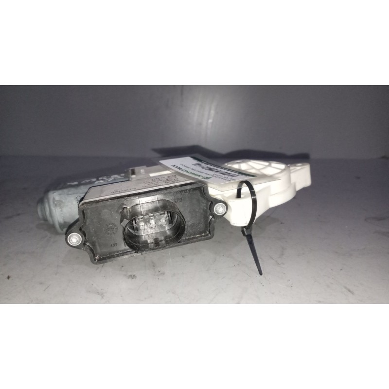 Recambio de motor elevalunas delantero derecho para man tgx 18.480 fg / 4x2 bl xl referencia OEM IAM 81259706108 2