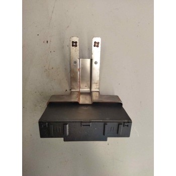 Recambio de modulo electronico para renault serie d referencia OEM IAM 284B2LC40B  CENTRALITA BCM