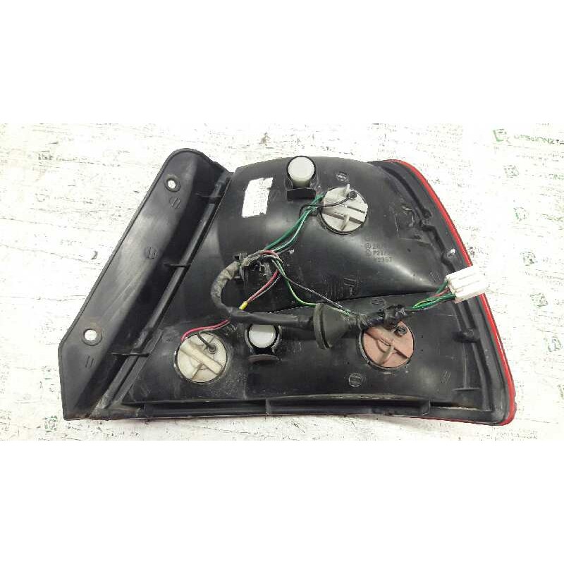 Recambio de piloto trasero izquierdo para hyundai accent (lc) gl 5p referencia OEM IAM - Azul 2