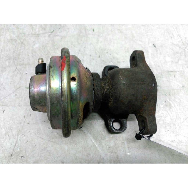 Recambio de valvula egr para renault master desde '98 referencia OEM IAM - Rojo 2