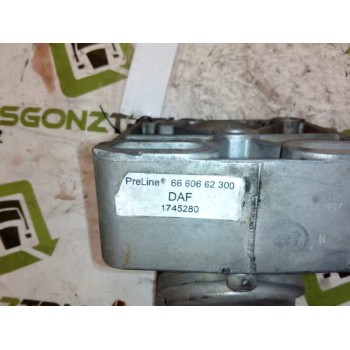 Recambio de soporte filtro gasoil para daf serie xf105.xxx fsa 4x2 super-space-cab referencia OEM IAM 1745280  