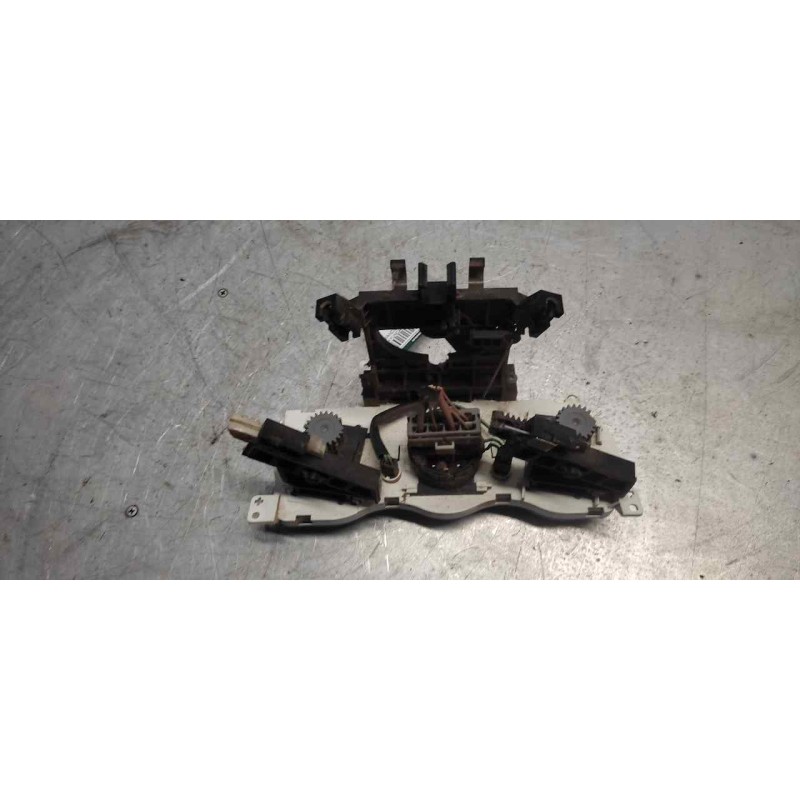 Recambio de mando calefaccion / aire acondicionado para hyundai getz (tb) 1.3 básico referencia OEM IAM - Rojo 2