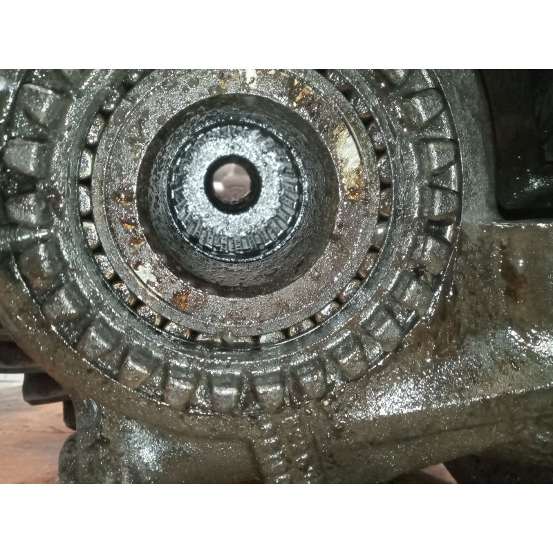Recambio de grupo para scania 4 - series bus 94 cl/300 referencia OEM IAM r660 ratio:4.22/38x9 2090995 3