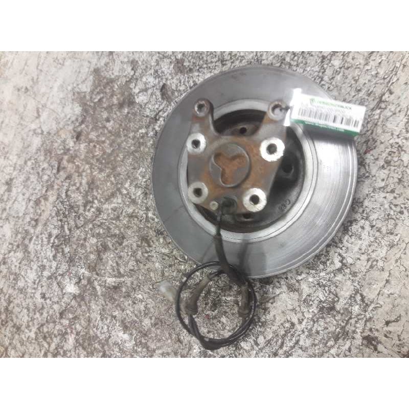 Recambio de buje trasero izquierdo para citroën berlingo cuadro sx referencia OEM IAM 2