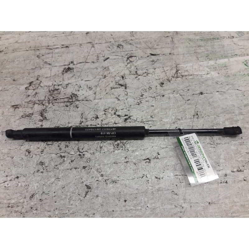 Recambio de amortiguadores capo para alfa romeo 147 (190) 1.6 ts 120 collezione referencia OEM IAM 46739202 350N - Blanco