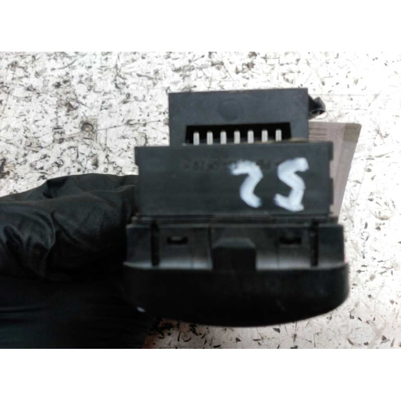 Recambio de boton regulacion de faros para seat ibiza (6k) cl referencia OEM IAM  7 PINS 3