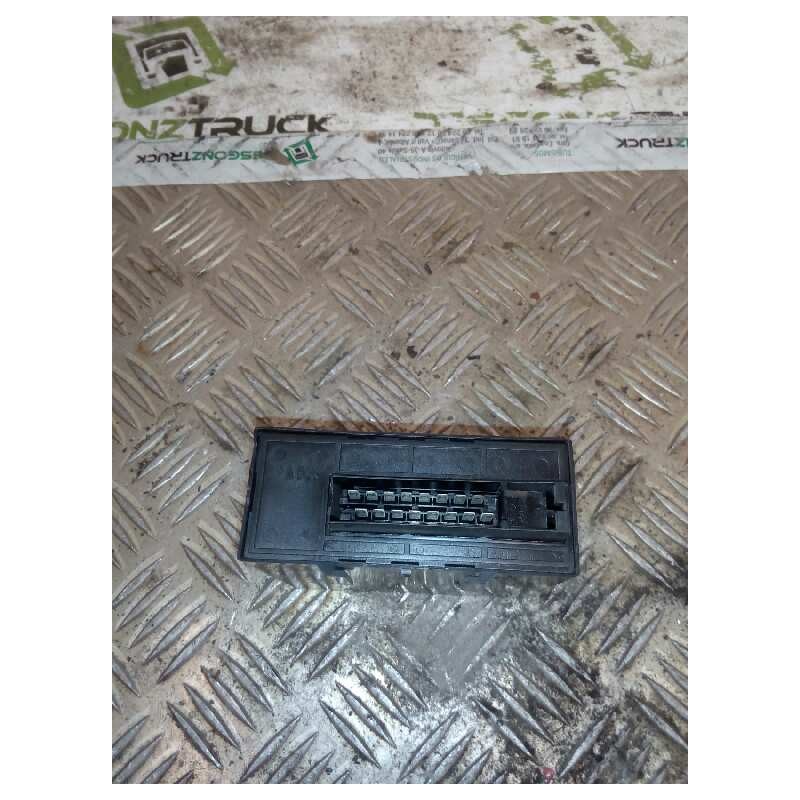 Recambio de modulo electronico para renault magnum e-tech 2000  fas gv 4 x 2 larga distancia referencia OEM IAM 5010415050 2