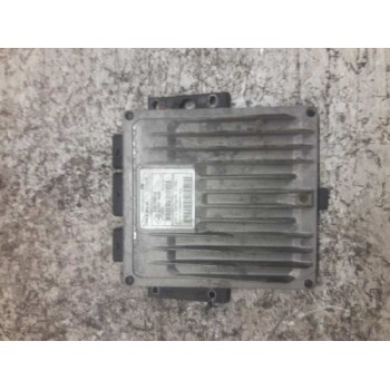 Recambio de centralita motor uce para renault clio iii 20 aniversario referencia OEM IAM 8200399038 8200619409 R0410B034C