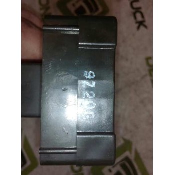 Recambio de mando limpia para nissan trucks cabstar e 110.35 referencia OEM IAM 99720G  