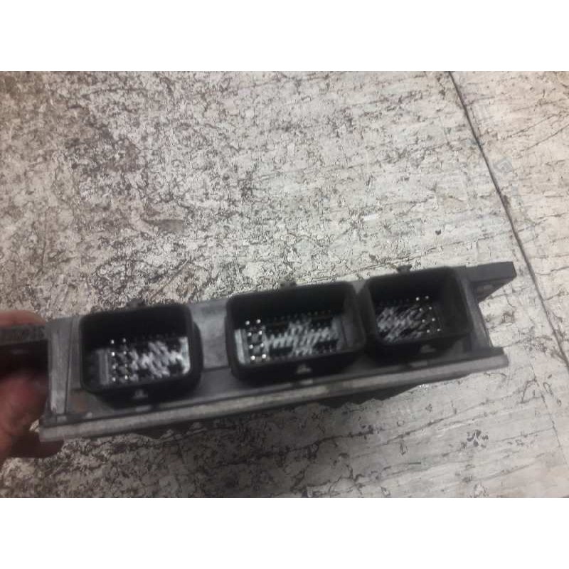 Recambio de centralita motor uce para renault clio iii 20 aniversario referencia OEM IAM 8200399038 8200619409 R0410B034C - Negro 3