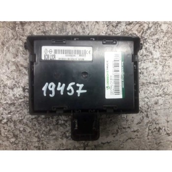 Recambio de centralita bcm para renault clio iii 20 aniversario referencia OEM IAM 8200652285 281181253A 