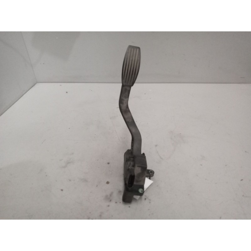 Recambio de pedal acelerador para iveco daily combi bus referencia OEM IAM 504061734  0281002632