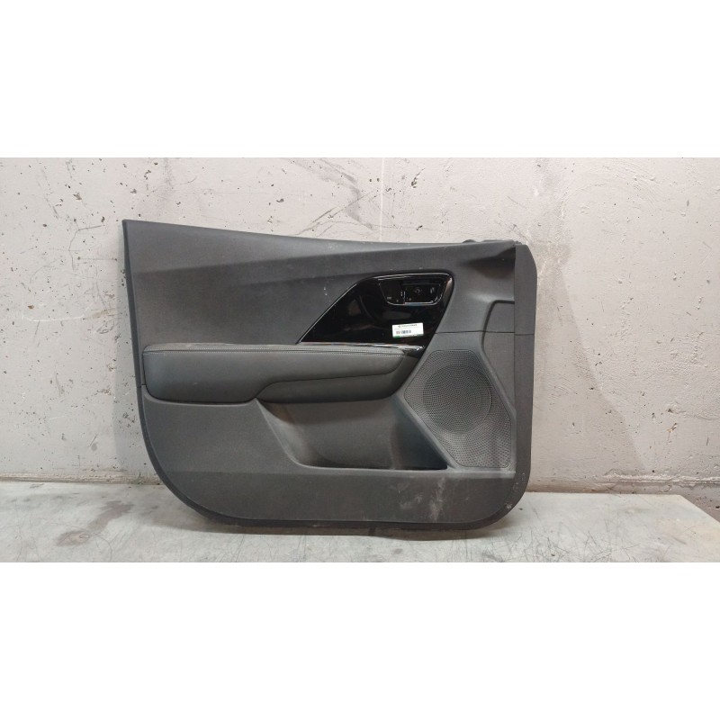 Recambio de guarnecido puerta delantera izquierda para kia niro i (de) e-niro referencia OEM IAM 82311g5000  