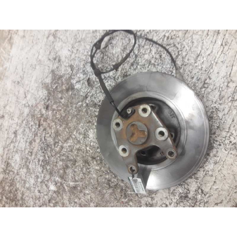Recambio de buje trasero derecho para citroën berlingo cuadro sx referencia OEM IAM 2