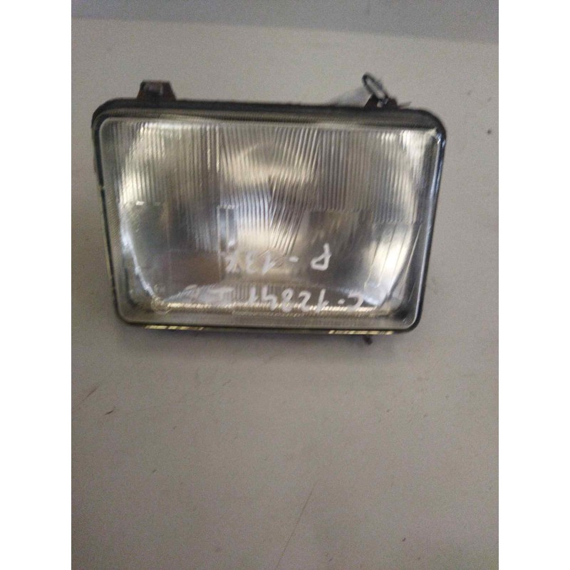Recambio de faro derecho para ebro trucks p137 referencia OEM IAM   