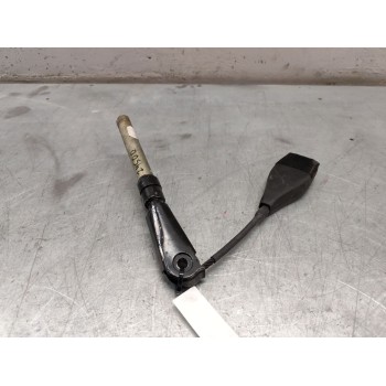 Recambio de pretensor airbag derecho para renault laguna ii grandtour (kg0/1_) 2.2 dci (kg0f) referencia OEM IAM   