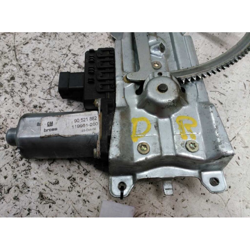 Recambio de elevalunas delantero derecho para opel astra g berlina club referencia OEM IAM 90521882 119951200 2