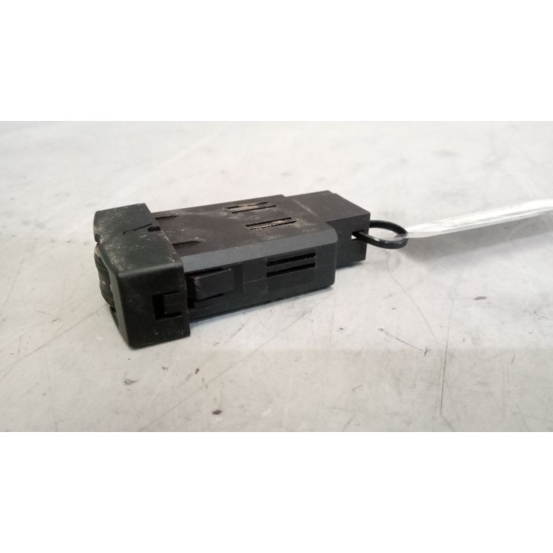 Recambio de interruptor para man tgx 18.480 12.4 diesel referencia OEM IAM 81259070317 - Azul 2