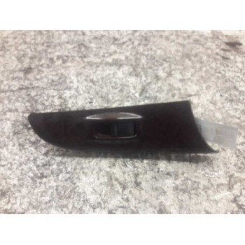 MANDO ELEVALUNAS TRASERO DERECHO 829602Y100 0314T 8 PINS
