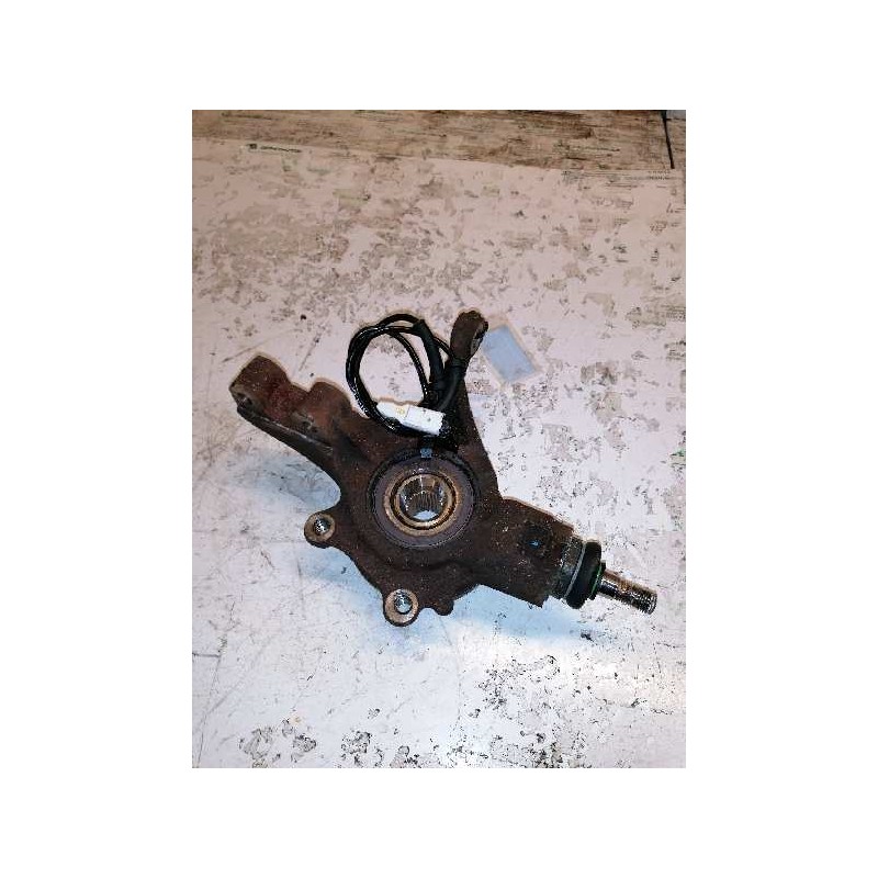 Recambio de mangueta delantera derecha para peugeot 307 break / sw (s1) sw clim referencia OEM IAM 3