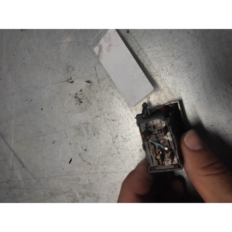 Recambio de warning para opel vectra b berlina básico (1999) referencia OEM IAM 90457316 2