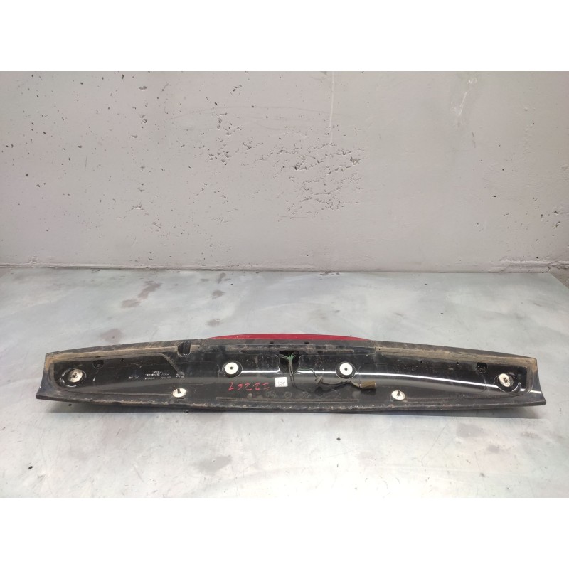 Recambio de aleron trasero para ssangyong kyron 270 xdi limited 4wd referencia OEM IAM 7961009100 2
