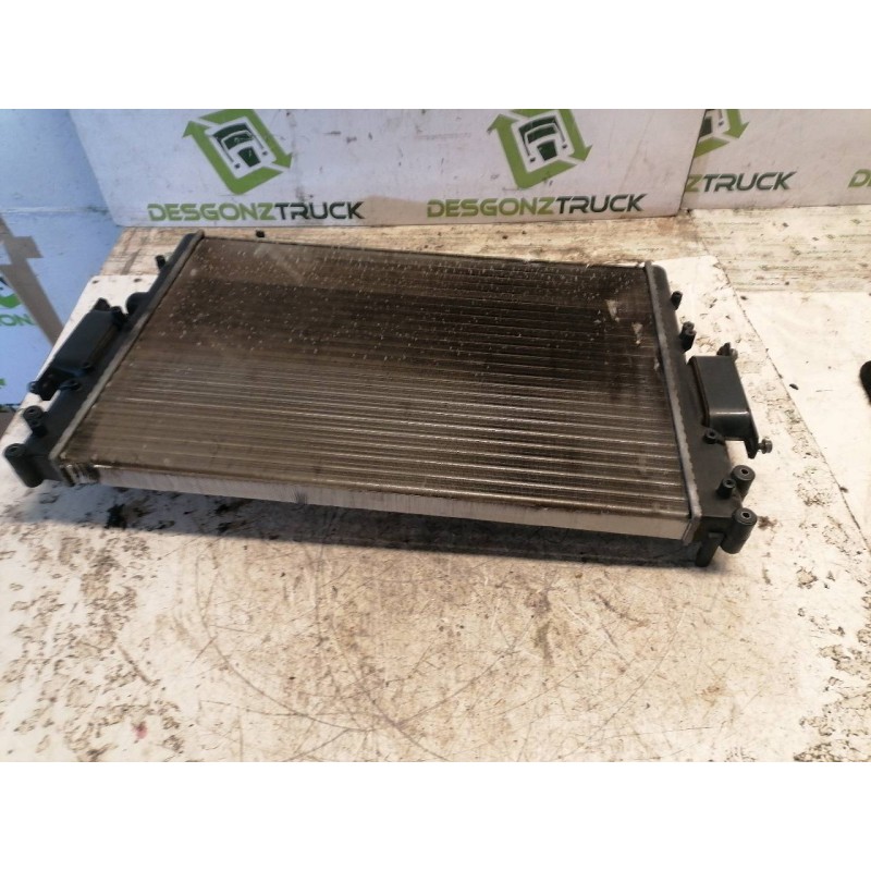 Recambio de radiador agua para iveco daily config. paquetería cabina simple 35s... batalla 3750 referencia OEM IAM 500039638 - Blanco 2