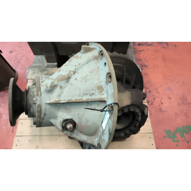 Recambio de grupo para renault dg 230.20 referencia OEM IAM  RELACION:8X39 25 ESTRIAS DE PALIER