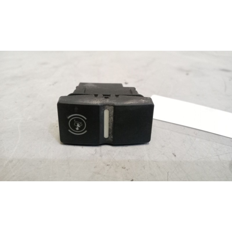 Recambio de interruptor para man tgx 18.xxx 12.4 diesel referencia OEM IAM 81255030319  