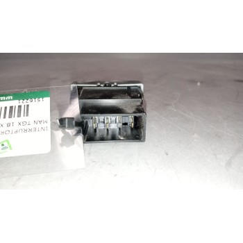 Recambio de interruptor para man tgx 18.xxx 12.4 diesel referencia OEM IAM 81255030319  