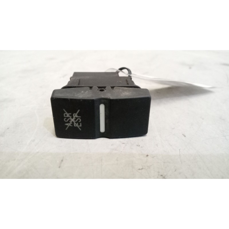 Recambio de interruptor para man tgx 18.xxx 12.4 diesel referencia OEM IAM 81255030322  