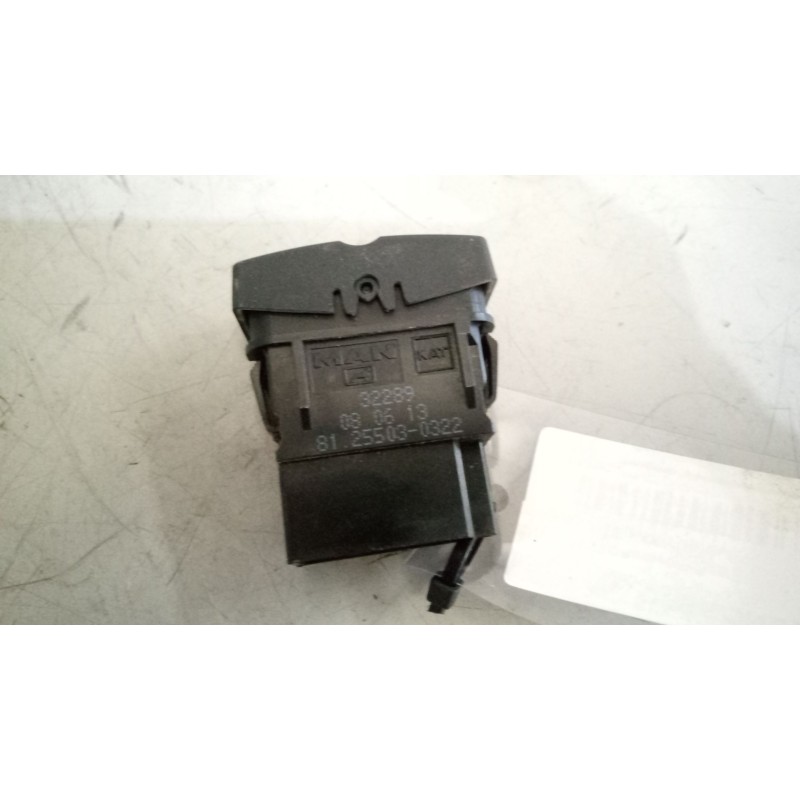 Recambio de interruptor para man tgx 18.480 12.4 diesel referencia OEM IAM 81255030322 - Azul 2