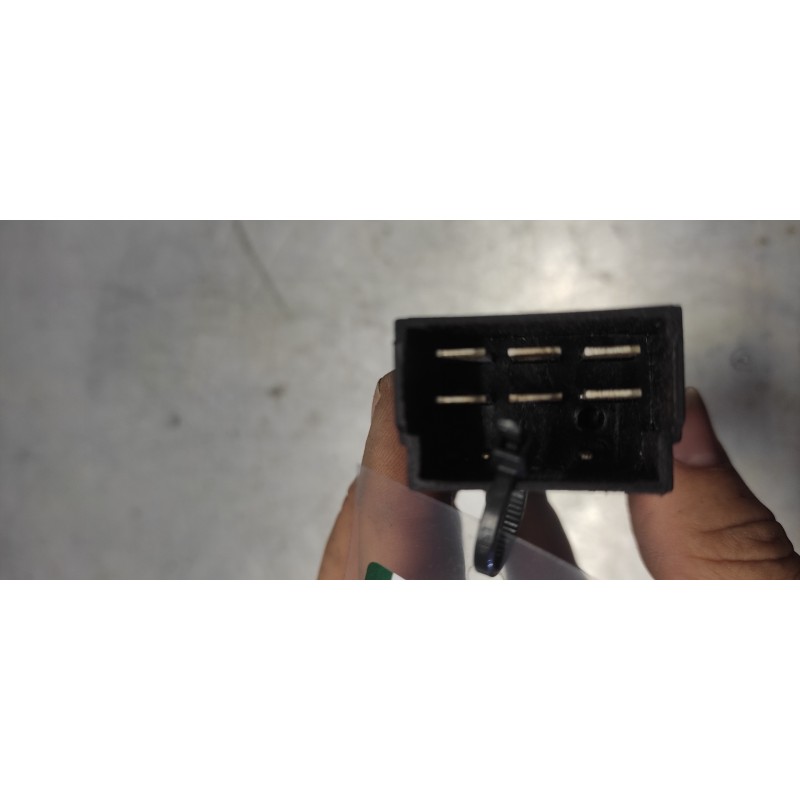 Recambio de warning para nissan vanette cargo vanette cargo caja cerrada referencia OEM IAM 2