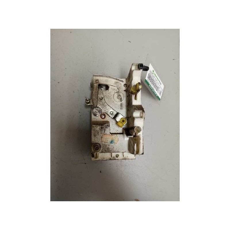 Recambio de cerradura puerta delantera derecha para iveco eurocargo 7.7 diesel referencia OEM IAM - Rojo 2