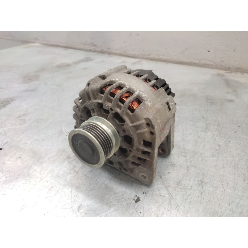 Recambio de alternador para renault clio ii fase ii (b/cb0) authentique referencia OEM IAM 8200022774  14V 64/123A - Blanco