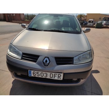 renault megane ii classic berlina del año 2005