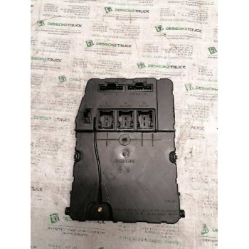 Recambio de caja reles / fusibles para renault scenic ii authentique referencia OEM IAM 8200606831 S118400250G 