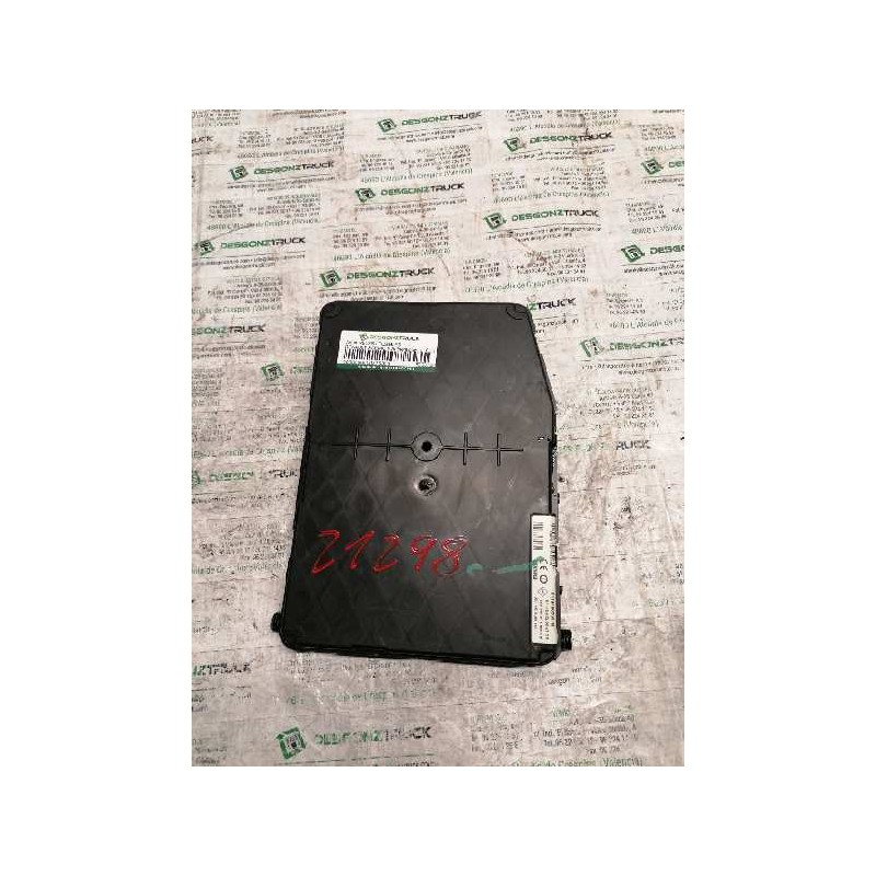Recambio de caja reles / fusibles para renault scenic ii authentique referencia OEM IAM 8200606831 S118400250G 2