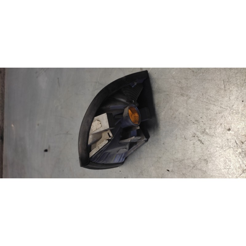 Recambio de piloto delantero derecho para bmw serie 3 berlina (e46) 318d referencia OEM IAM 2