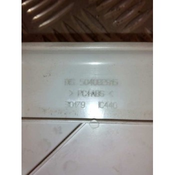 Recambio de guantera para iveco eurocargo tector 5.9 diesel referencia OEM IAM 504092915 PUERTA GUANTERA 