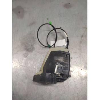 Recambio de cerradura puerta trasera derecha para toyota yaris 1.0 cat referencia OEM IAM  2 PINS 